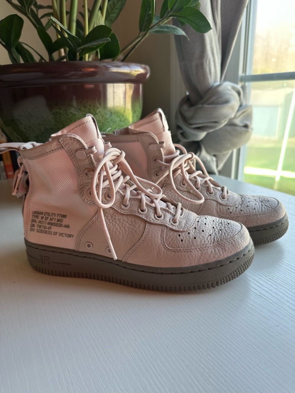 NIKE AF1 *limited edition*
